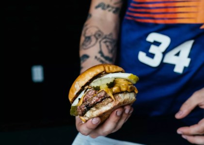 Top smash burger spot to open new cafe