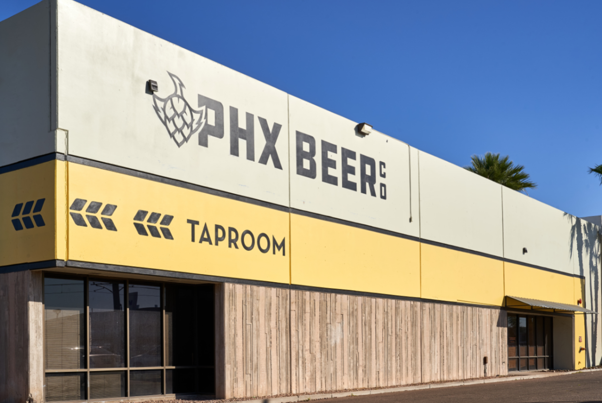 A Perfect Summer Pairing: Find Cold Beer and Comedy at this Phoenix Brewery