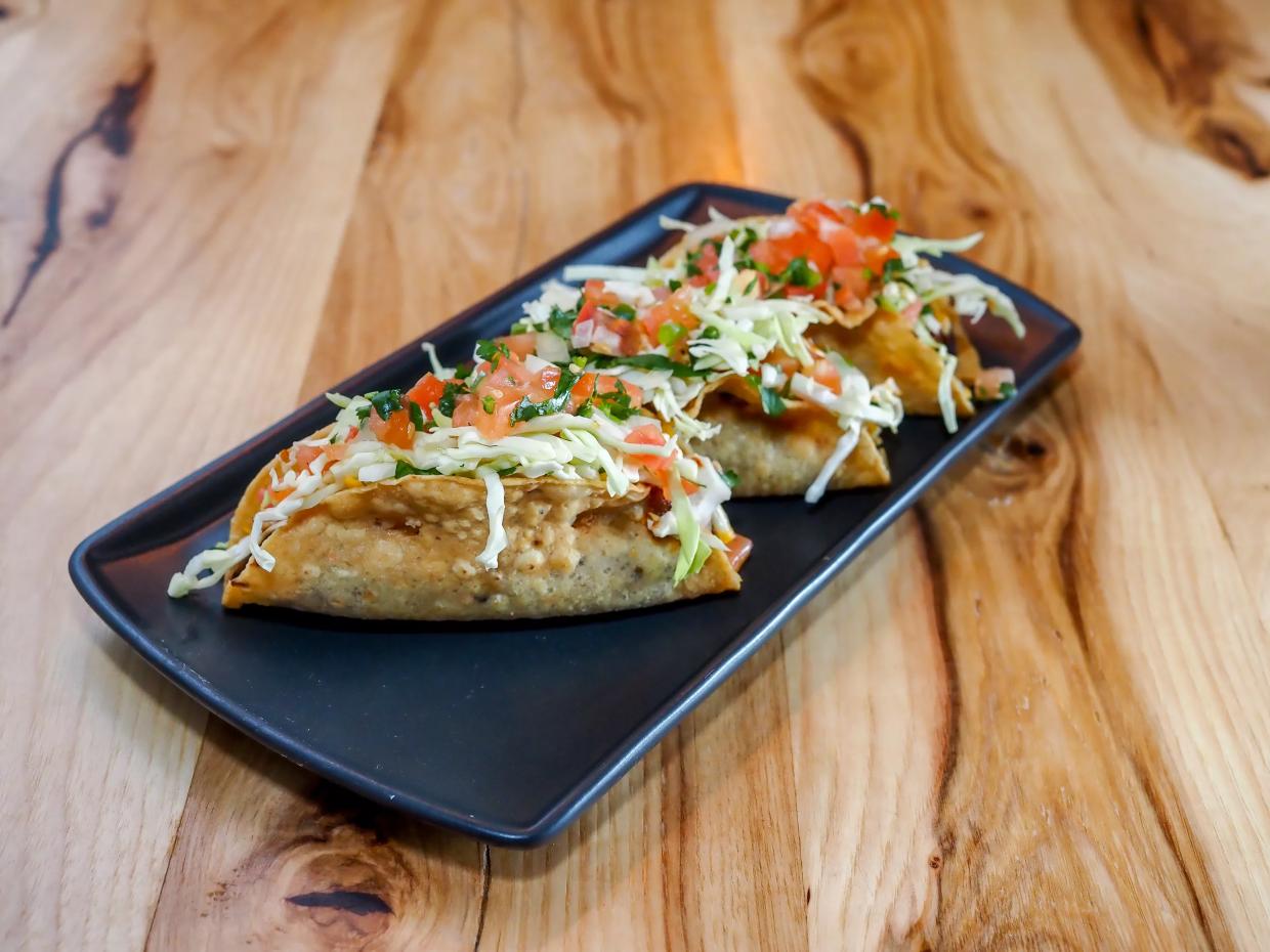 ‘American Tacos’ guide includes two Phoenix eateries