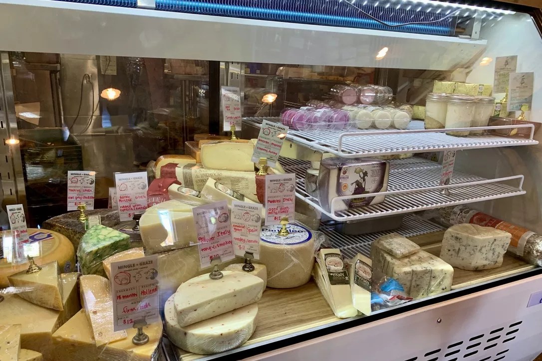 Best of Phoenix: Finish Your Holiday Shopping with Food and Drinks at these Top Valley Stores