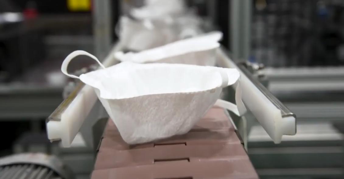 Arizona N95 Mask Manufacturer Laid Off Hundreds, Despite Omicron Surge
