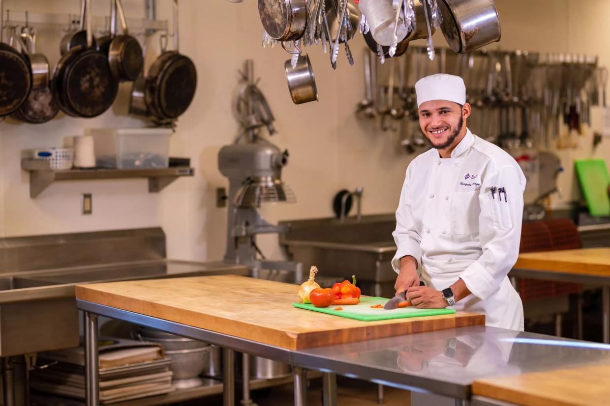 Culinary Arts Students Deliver Tasty Fare at Great Prices at These College Eateries