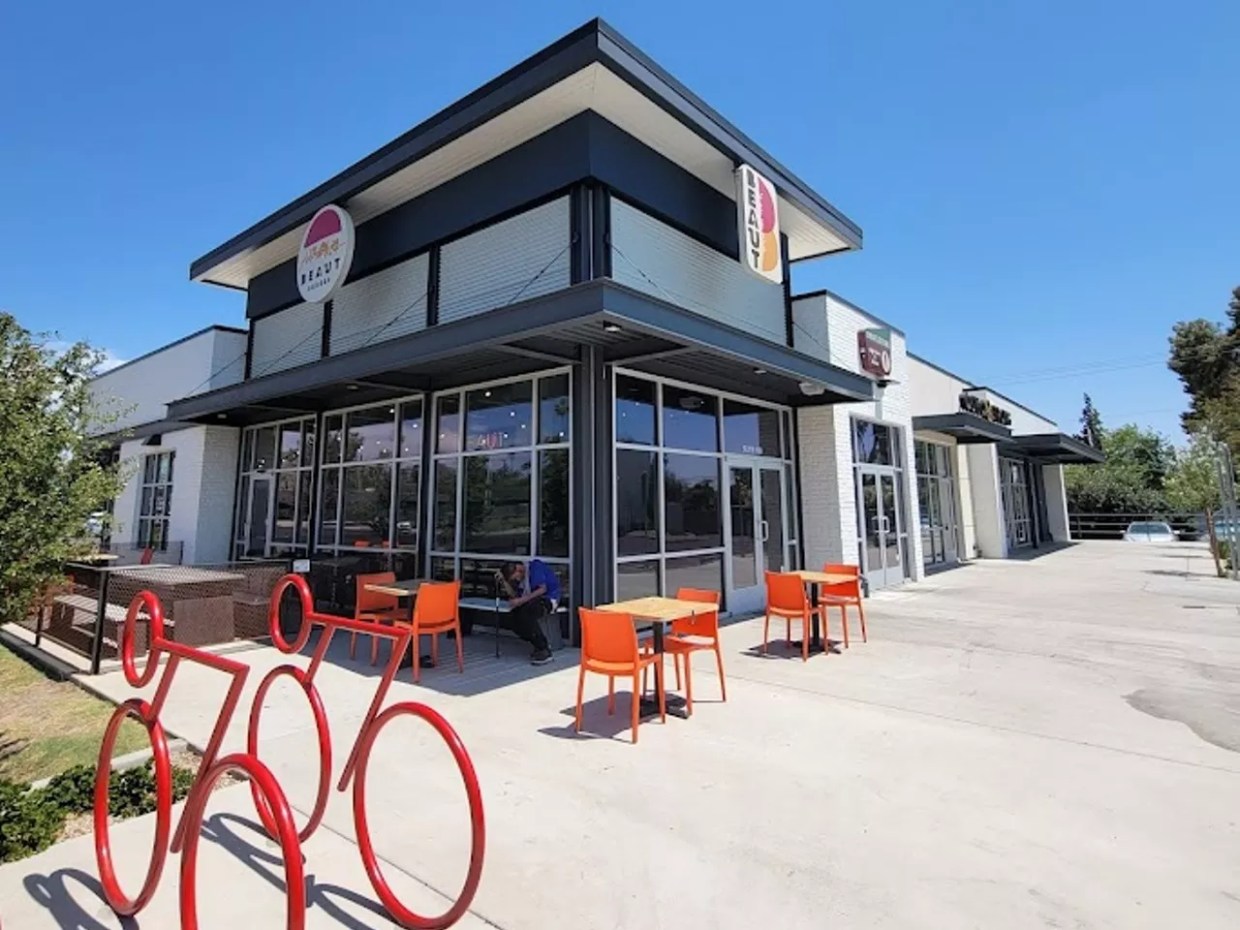 Enjoy a Vegan Treat at these Dairy-Free Ice Cream Destinations