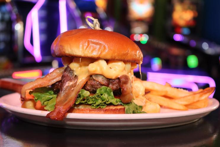 Cheeseburger at Carousel.