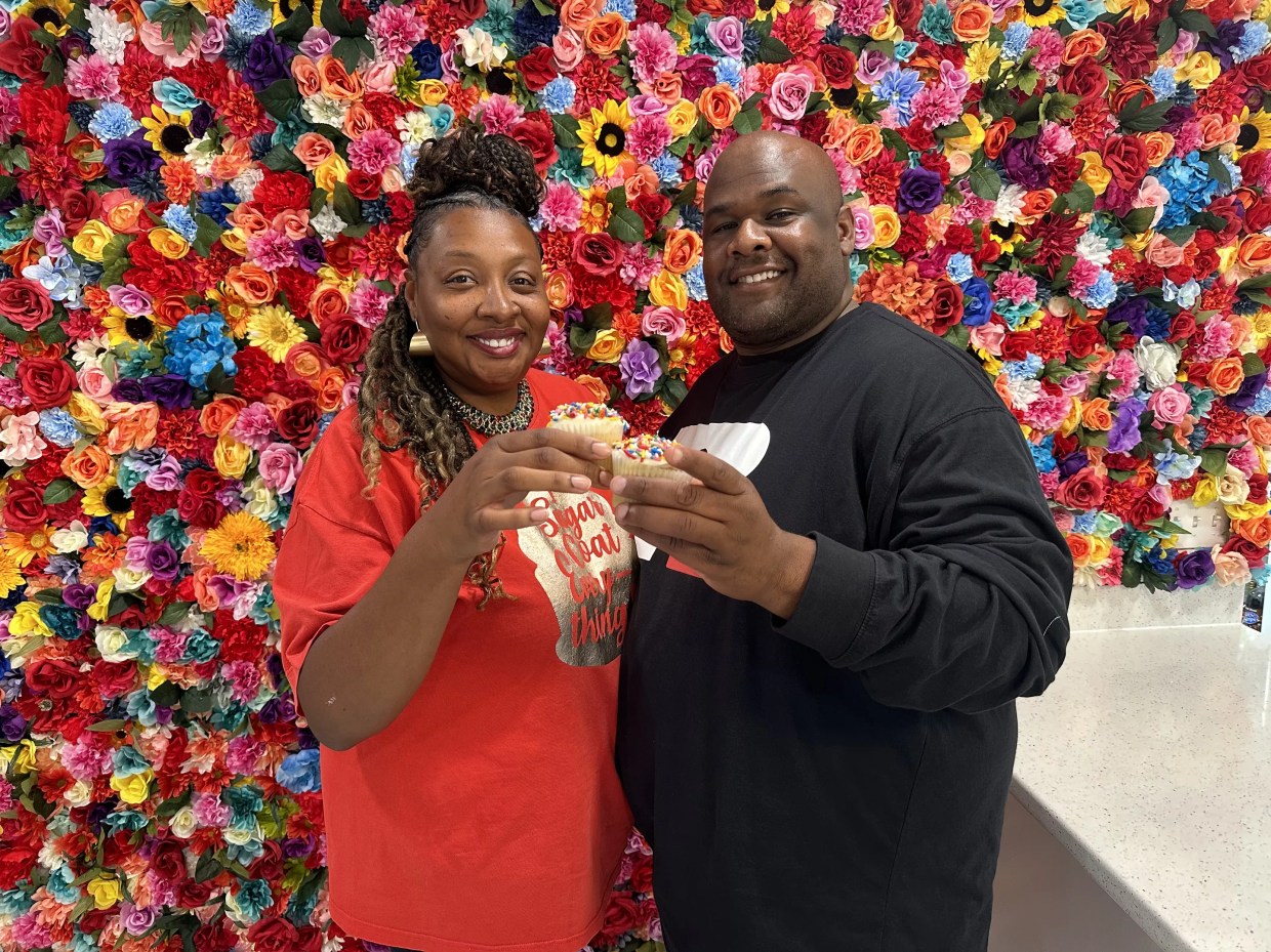 Meet the civil engineer opening her own cupcake bakery in South Phoenix
