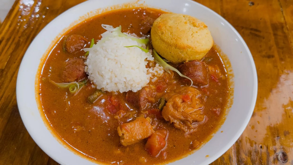 Phoenix eatery CC’s on Central changes name and menu