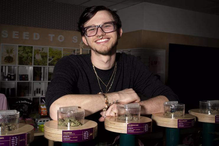 Giving Tree dispensary budtender, Tommy Sigen