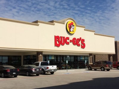 Buc-ee's first Arizona store is now hiring