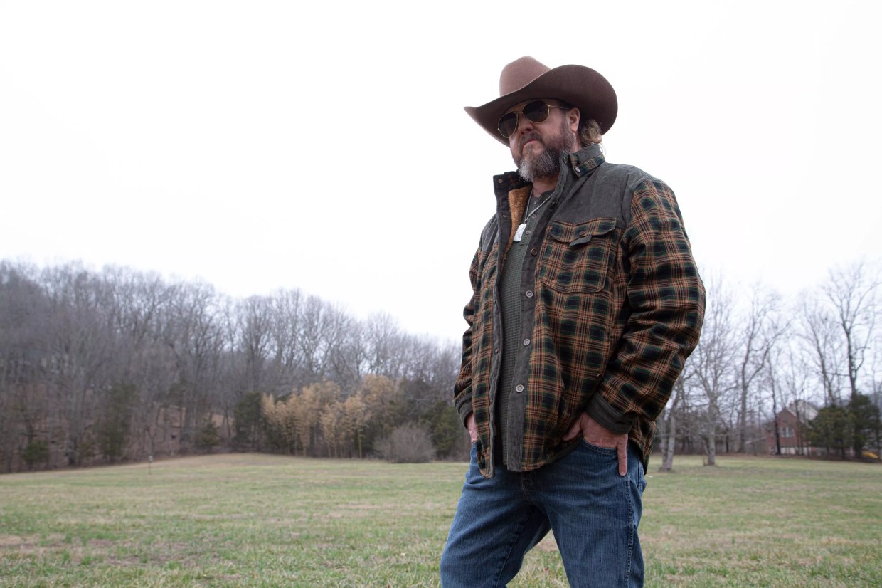 Country music star Colt Ford suffers heart attack after Gilbert show