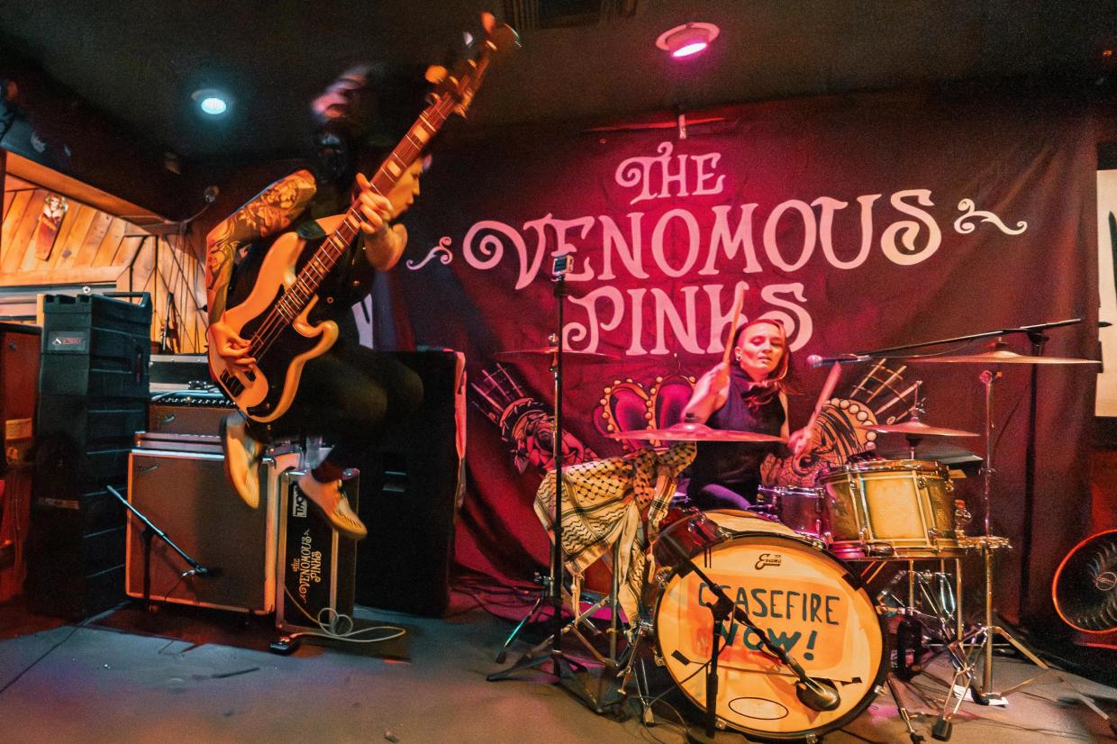 Girls Rock! Phoenix benefit raises $1,000 for kids’ music program