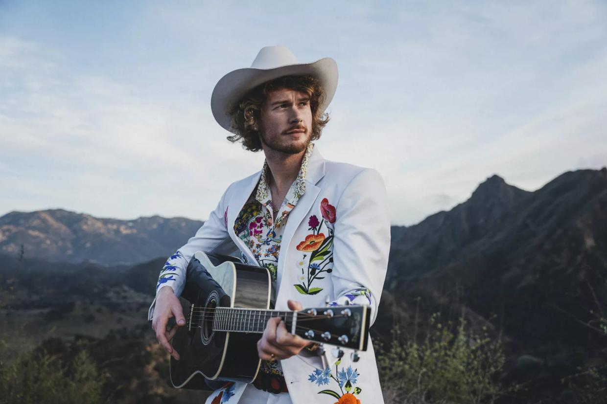 Tickets now on sale for Phoenix stop on Yung Gravy’s biggest tour yet