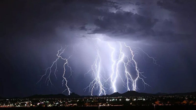 There might be a 'super' El Niño this year. What would that mean for Phoenix?