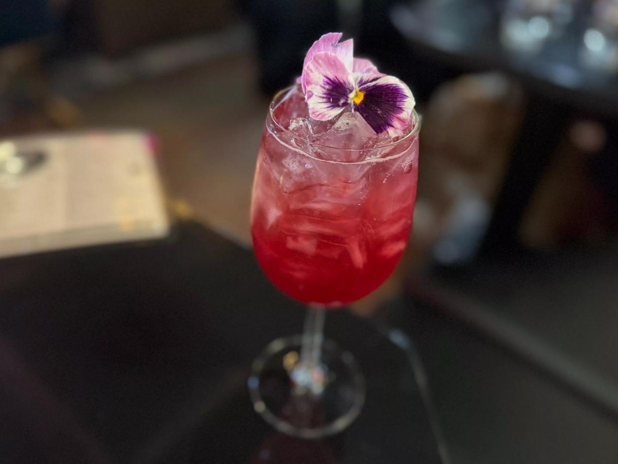 The 8 best happy hours at Phoenix bars and restaurants