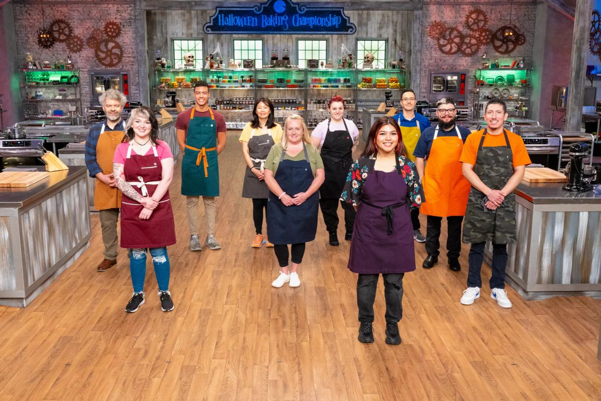 Watch 2 Valley chefs compete in Food Network’s Halloween bake-off