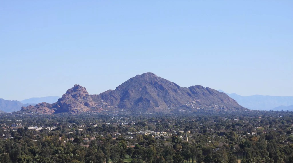 Phoenix has a lower cost of living than these 3 suburbs