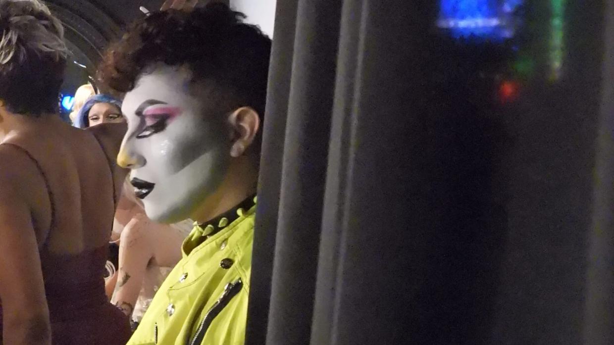 A drag performer.
