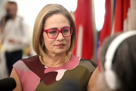 Kyrsten Sinema says she tried psychoactive drug in Mexico
