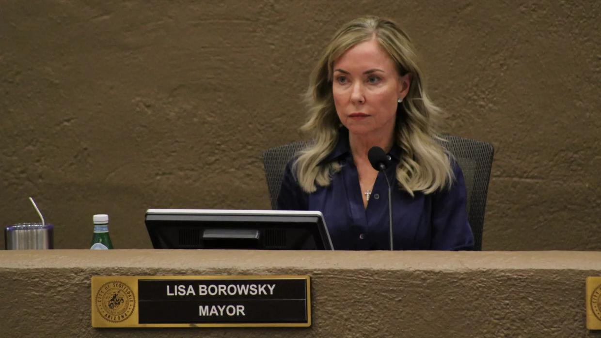 scottsdale mayor lisa borowsky
