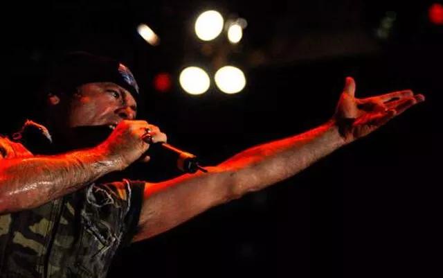 Iron Maiden’s Bruce Dickinson plots Phoenix show for first solo tour in 30 years