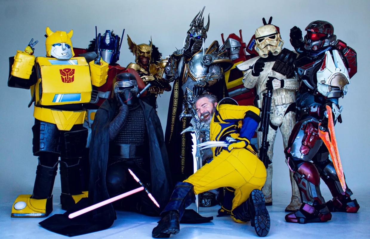 The best costumes and cosplays of Phoenix in 2025