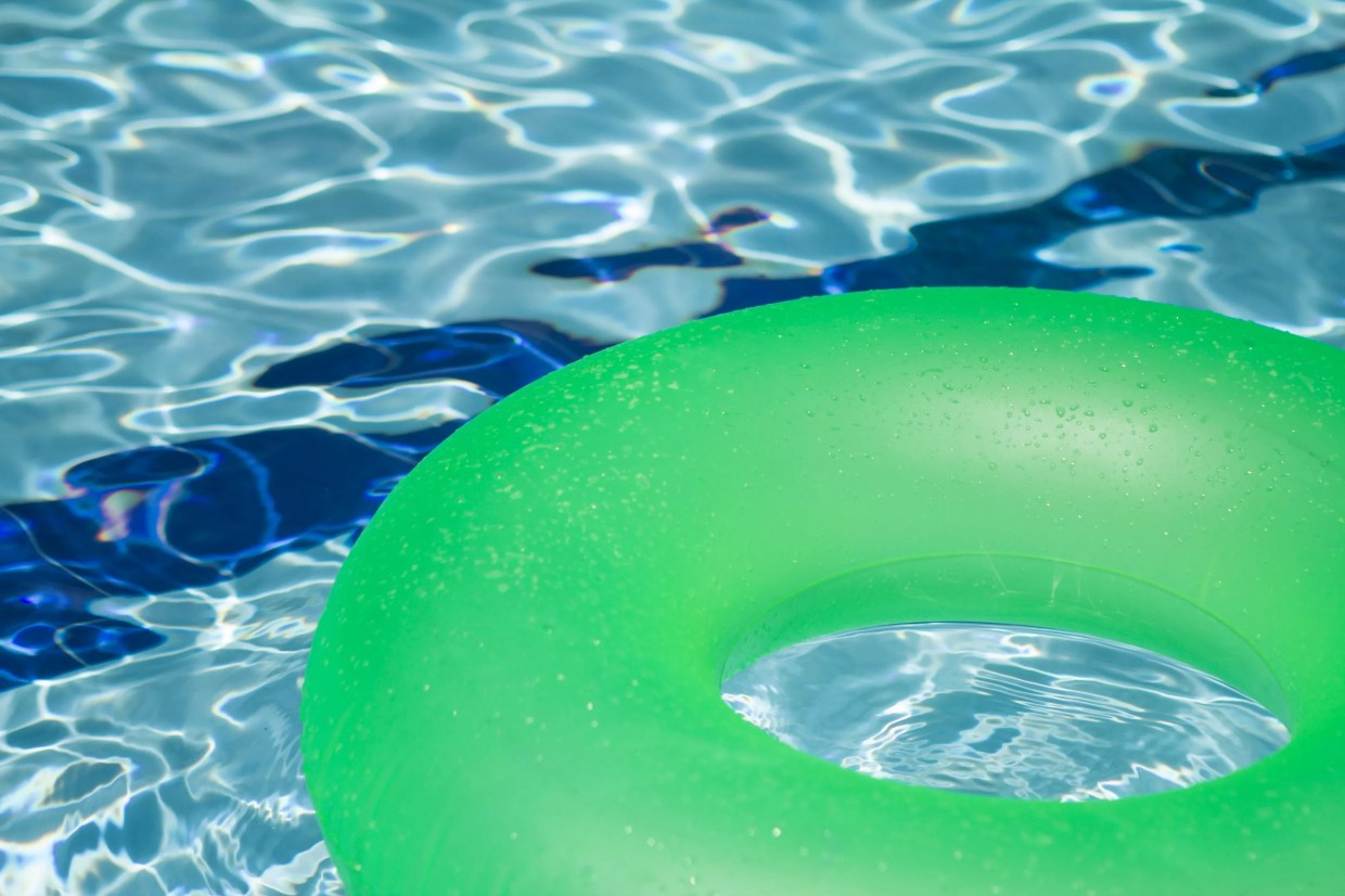 Phoenix groups host trans-inclusive pool parties for safety